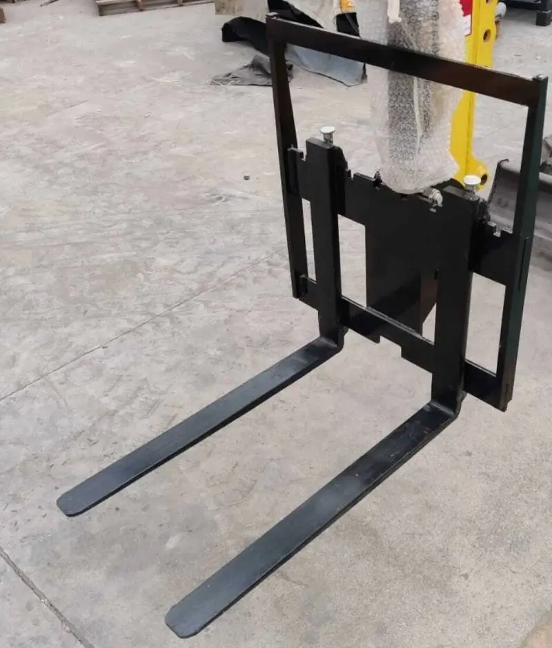 Mini Excavator 11-in-1 Attachment Kit