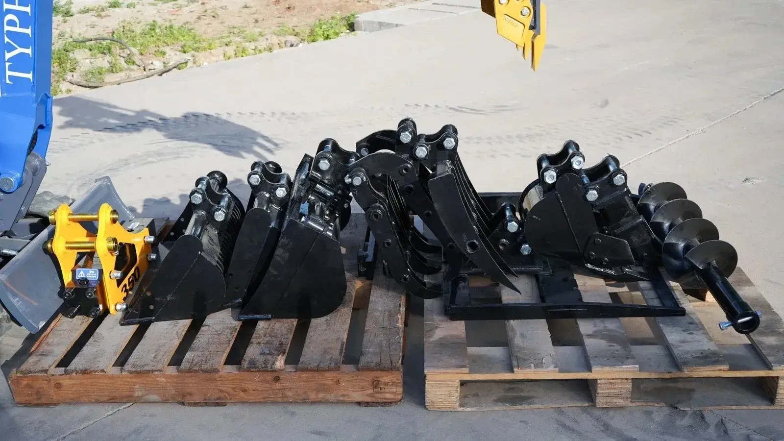 TYPHON TERROR XI 13 Attachment Kit