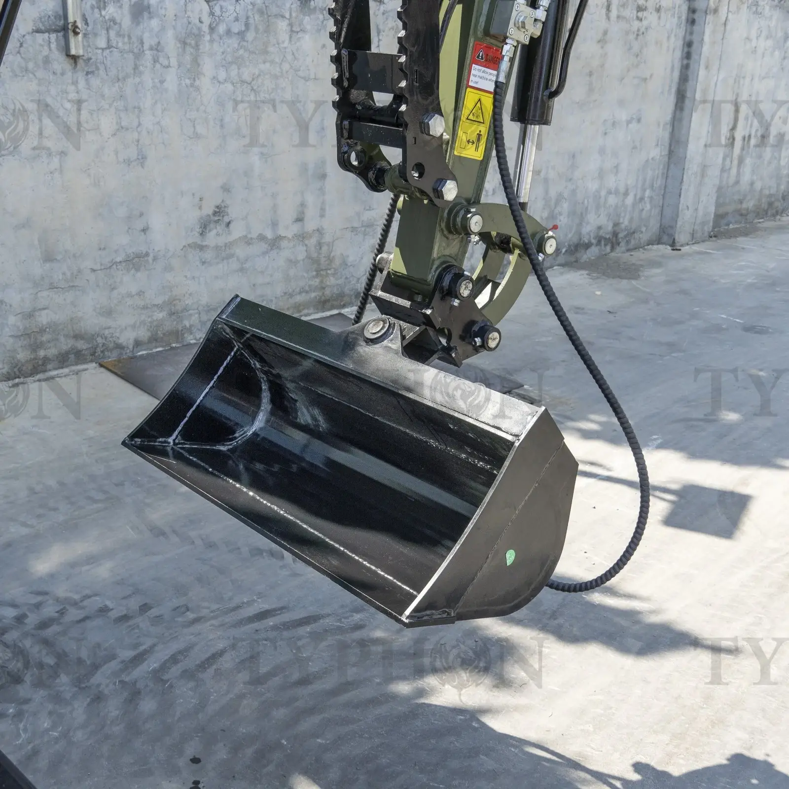 Mini Excavator 800mm Tilting Bucket