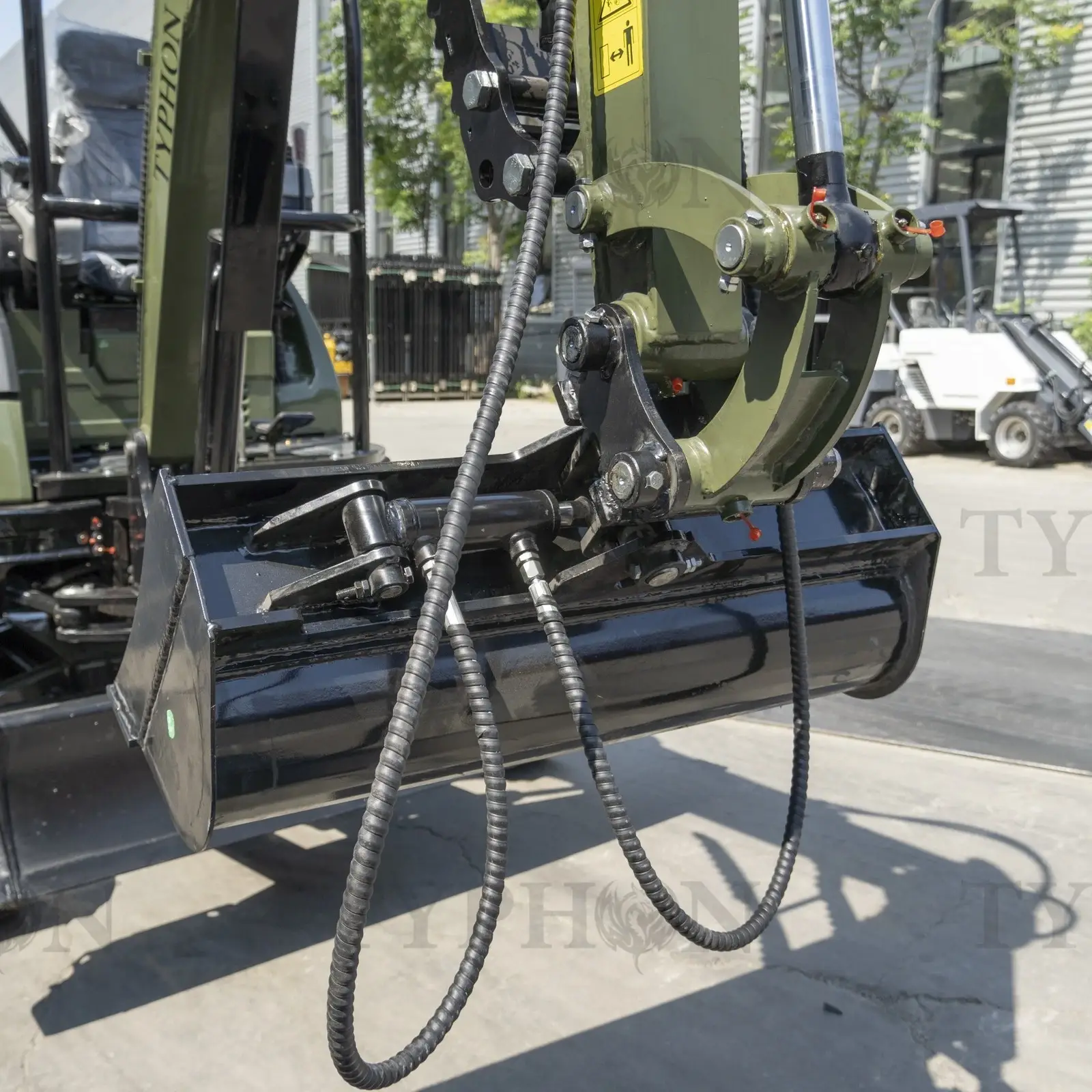 Mini Excavator 800mm Tilting Bucket