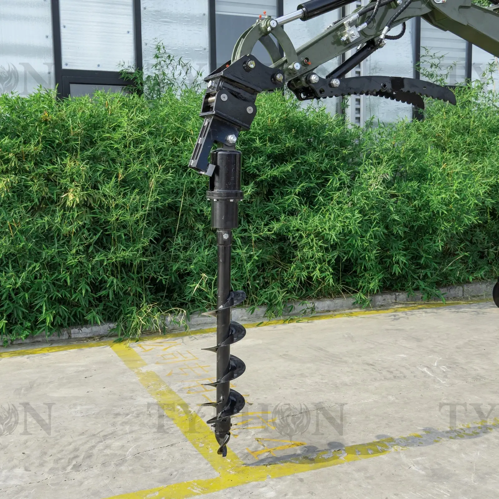 Mini Excavator 7.9in Auger Attachment