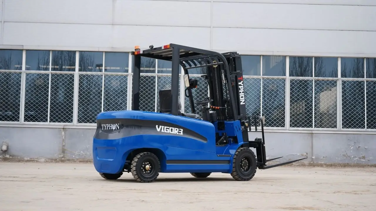 TYPHON VIGOR 3 Ton Blue Forklift