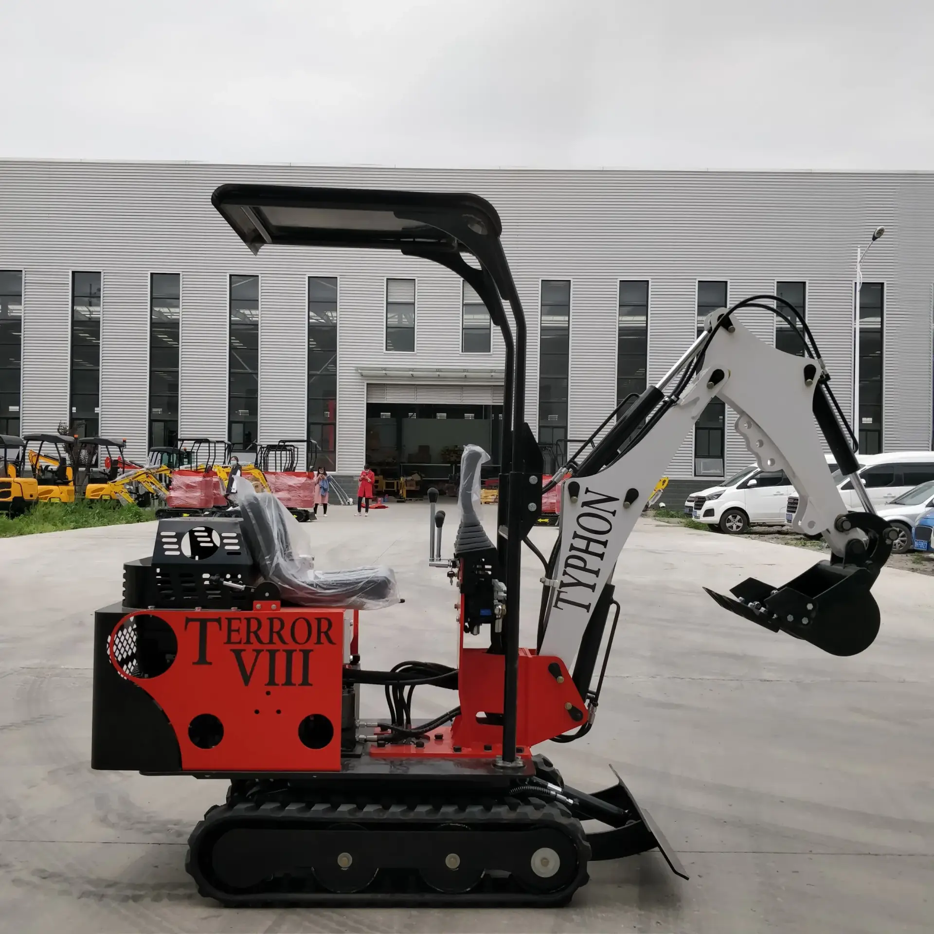 TYPHON TERROR VIII 800kg Excavator