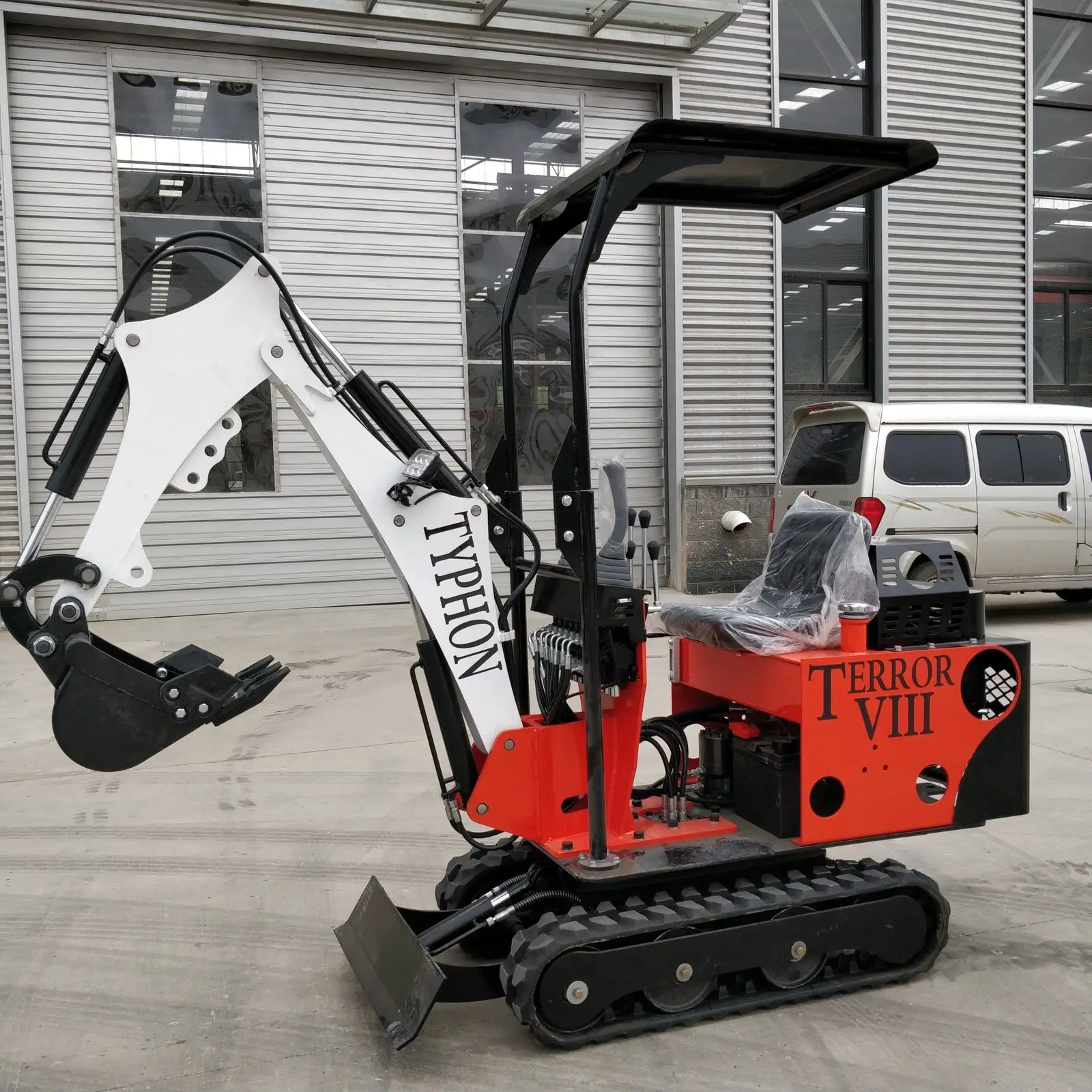 TYPHON TERROR VIII 800kg Excavator