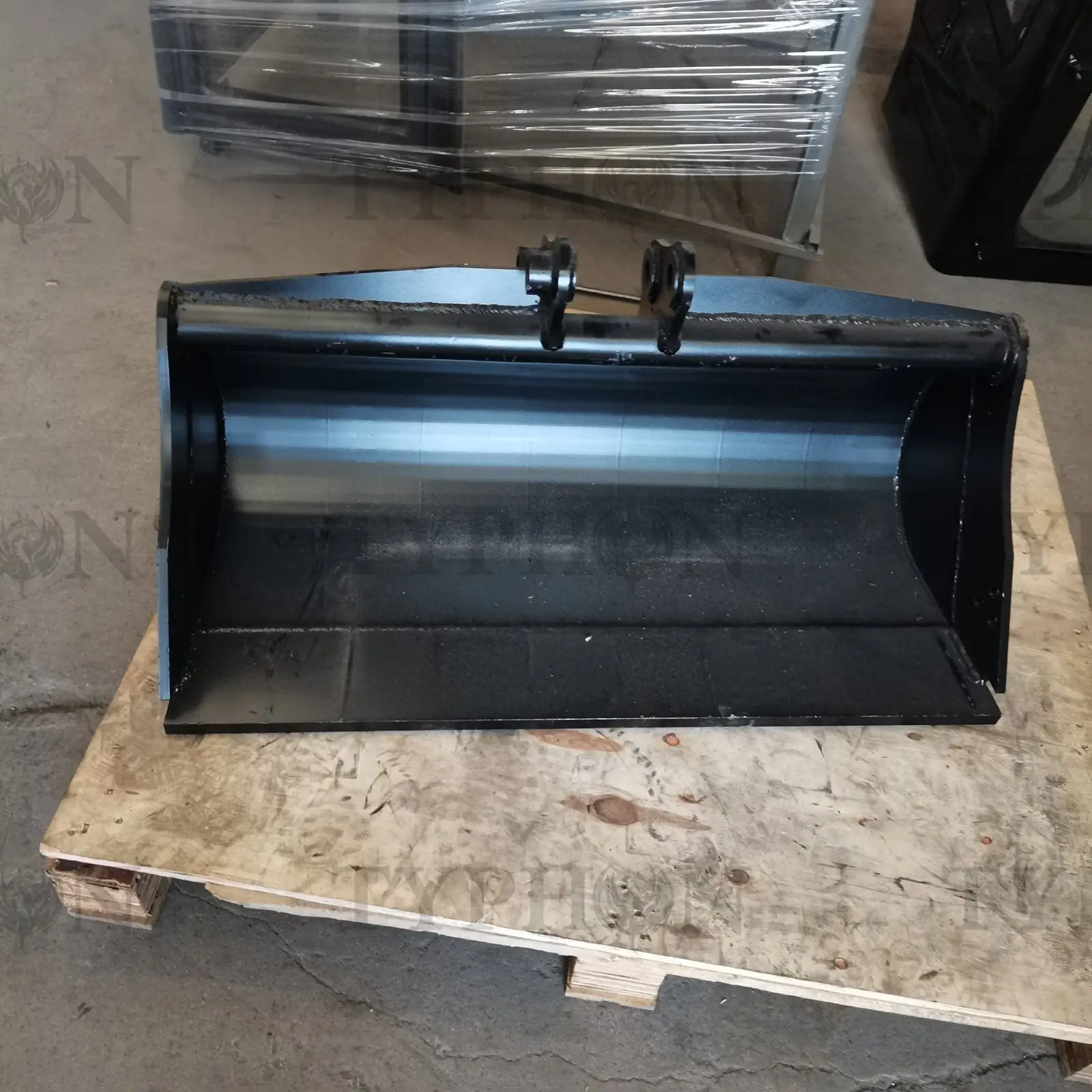 TERROR X2 PRO 1000mm Tilt Bucket