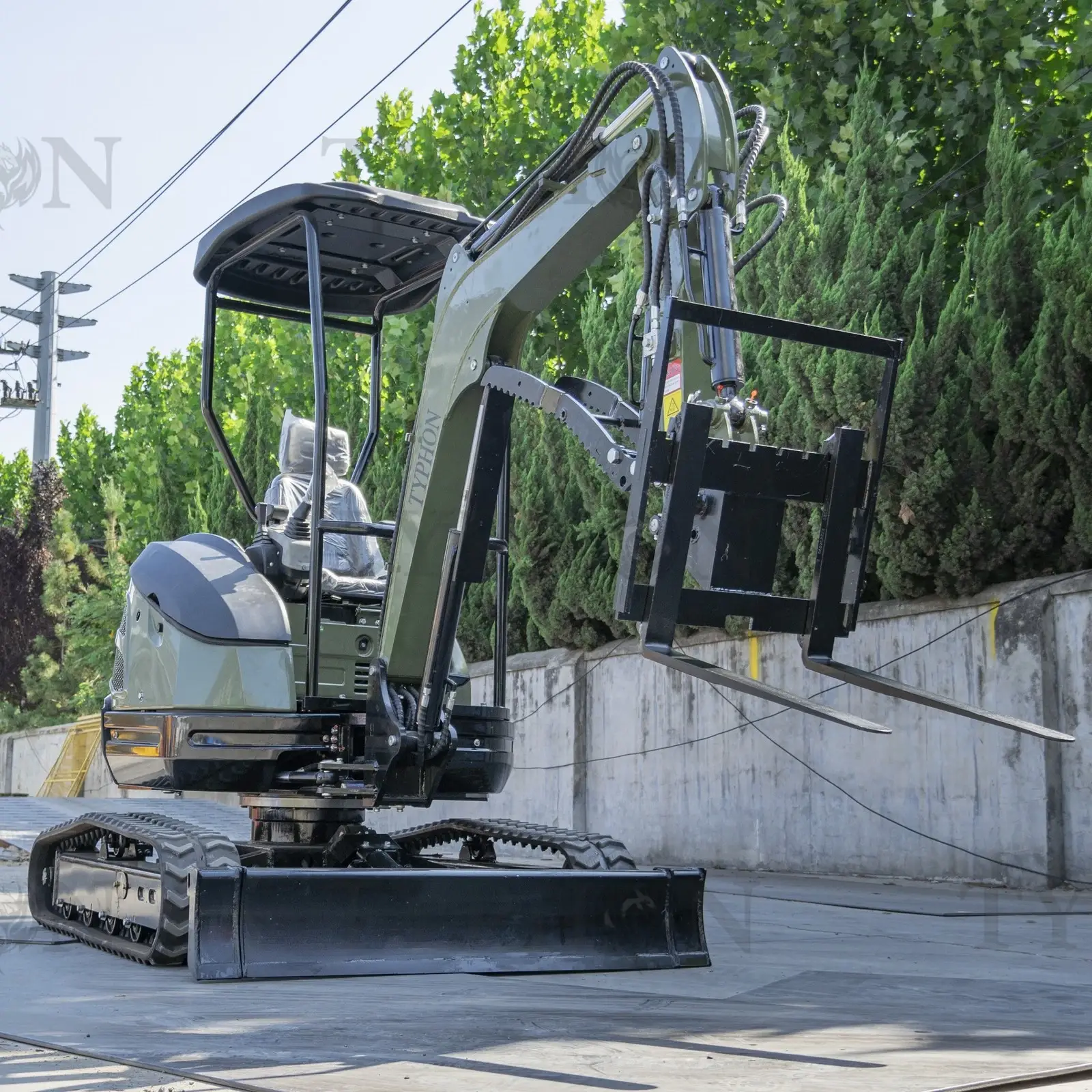 Mini Excavator Pallet Fork Attachment