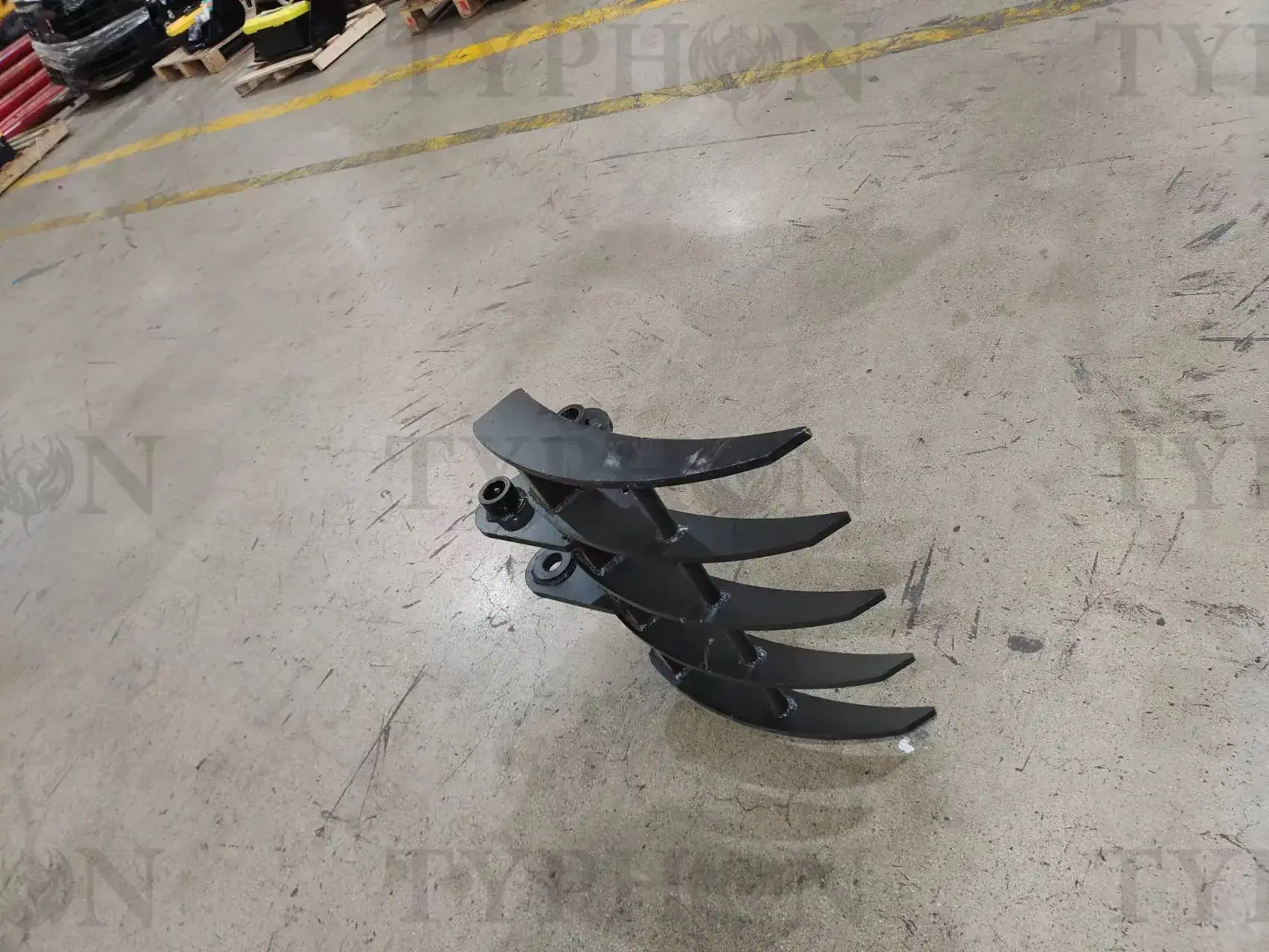 TERROR X2 PRO 22in Excavator Rake
