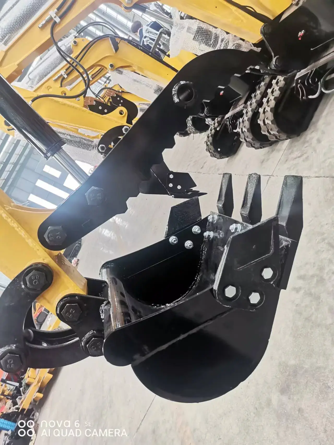 TYPHON Hydraulic Thumb Clip Kit