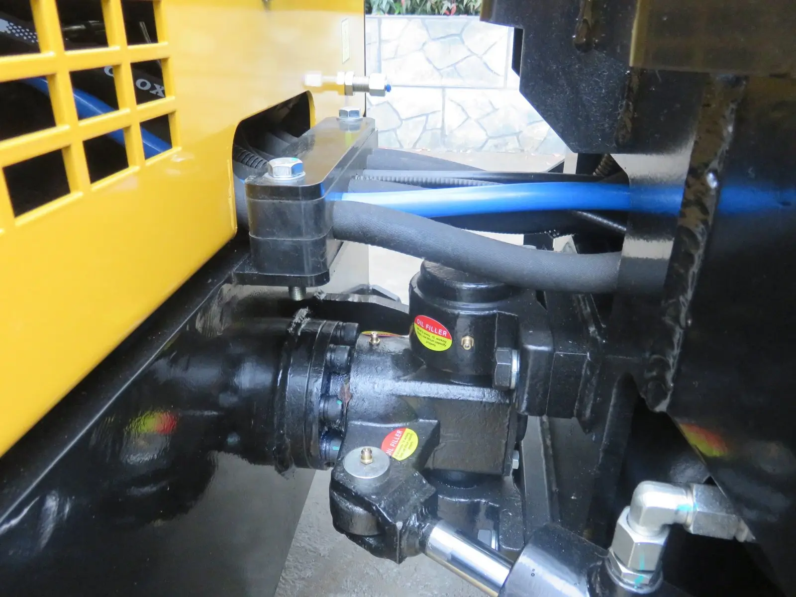 TYPHON FURY 1 Ton Asphalt Roller