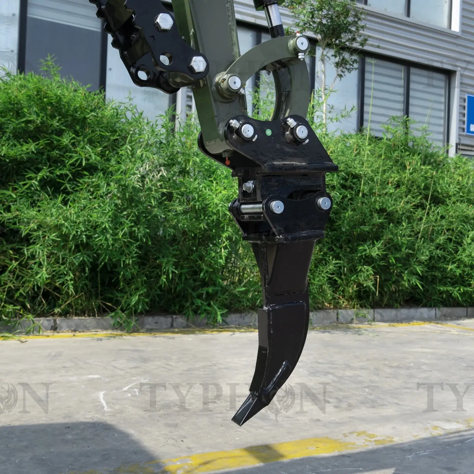 TYPHON Mini Excavator Ripper Hook