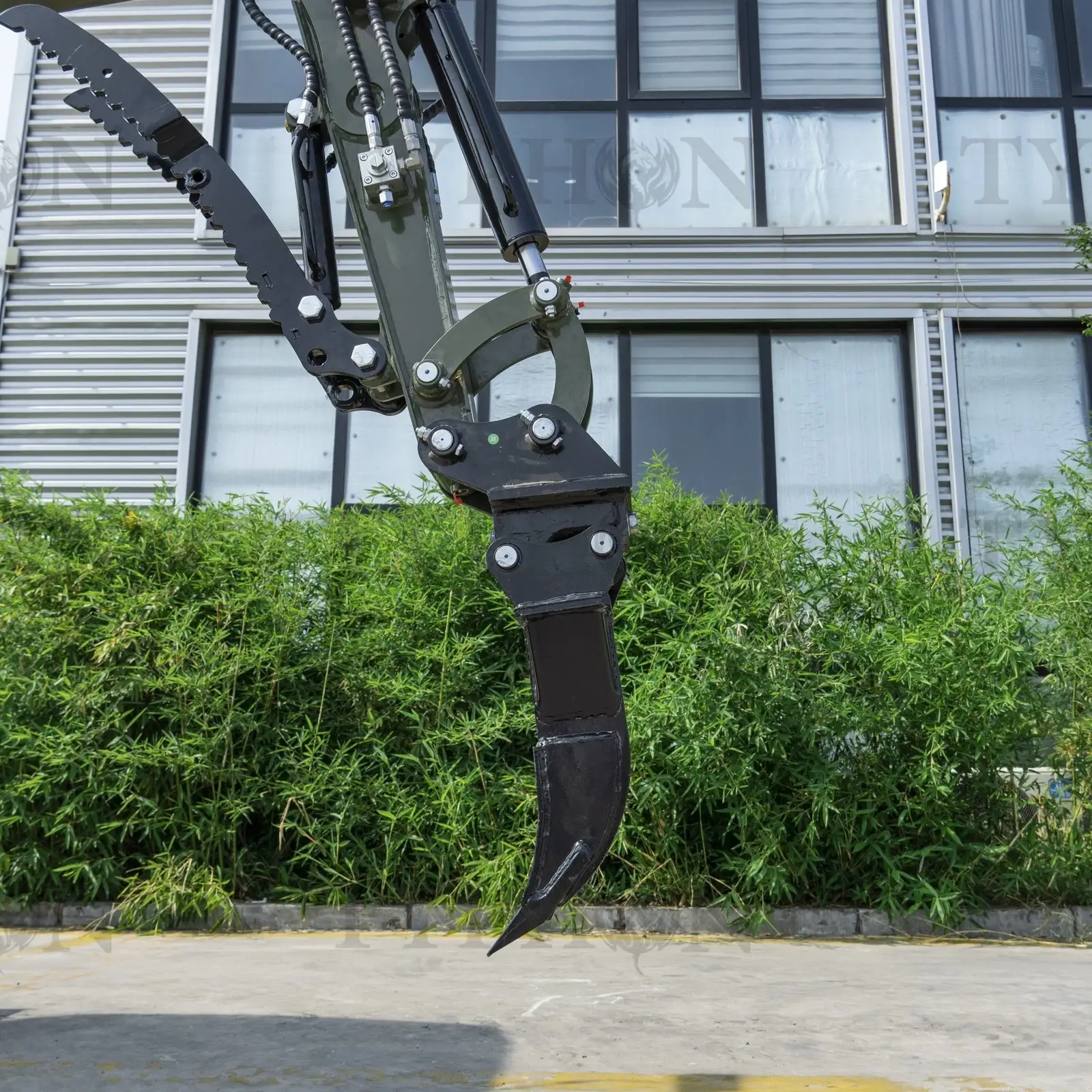 TYPHON Mini Excavator Ripper Hook