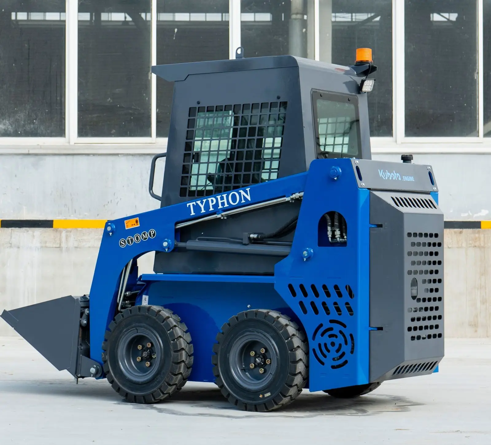 TYPHON STOMP Kubota Mini Skid Steer