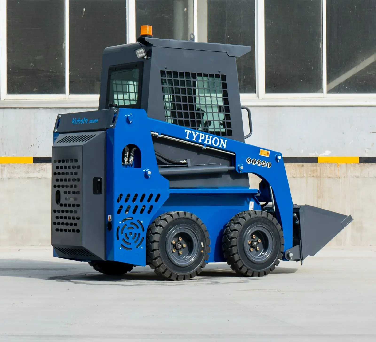 TYPHON STOMP Kubota Mini Skid Steer