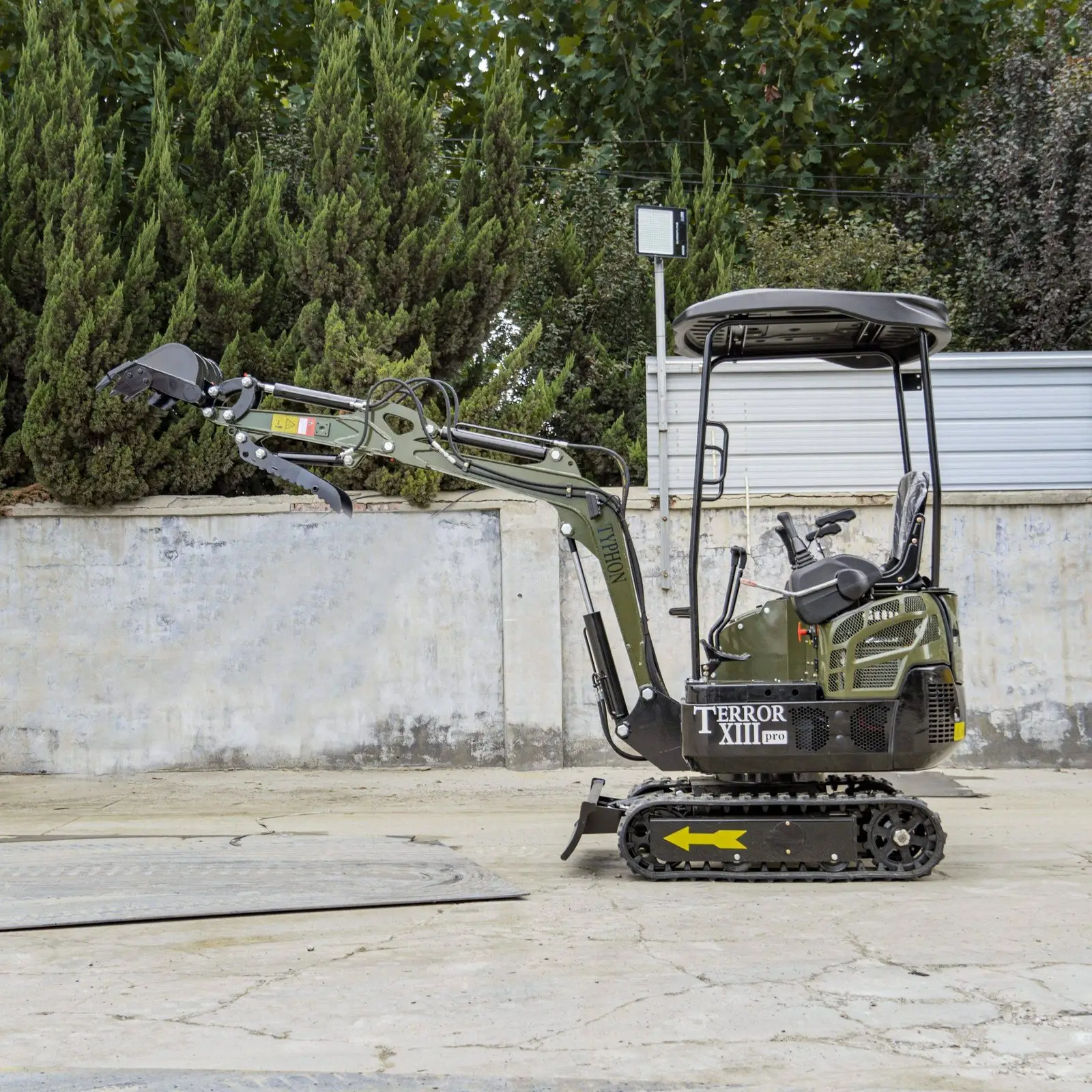 TYPHON TERROR XIII PRO STORM 1.3 Ton