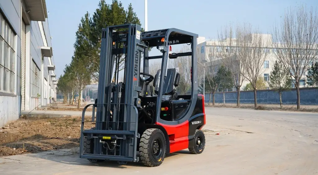 TYPHON VIGOR 2 Ton Electric Forklift