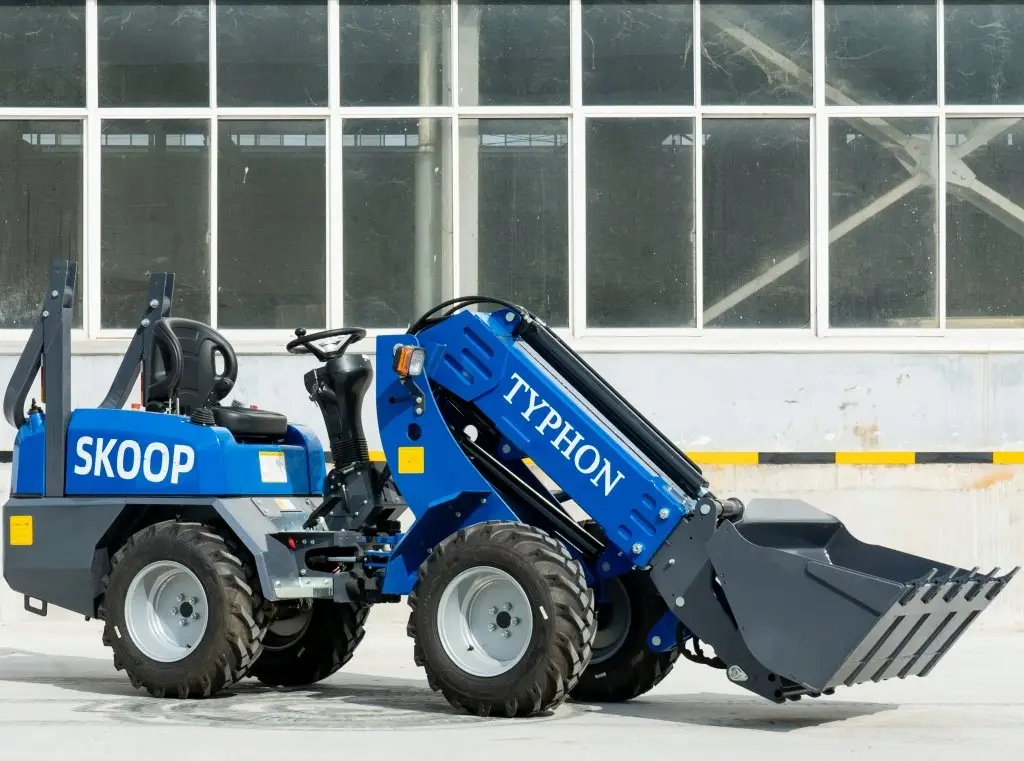 TYPHON Telescopic Wheel Loader 1 Ton