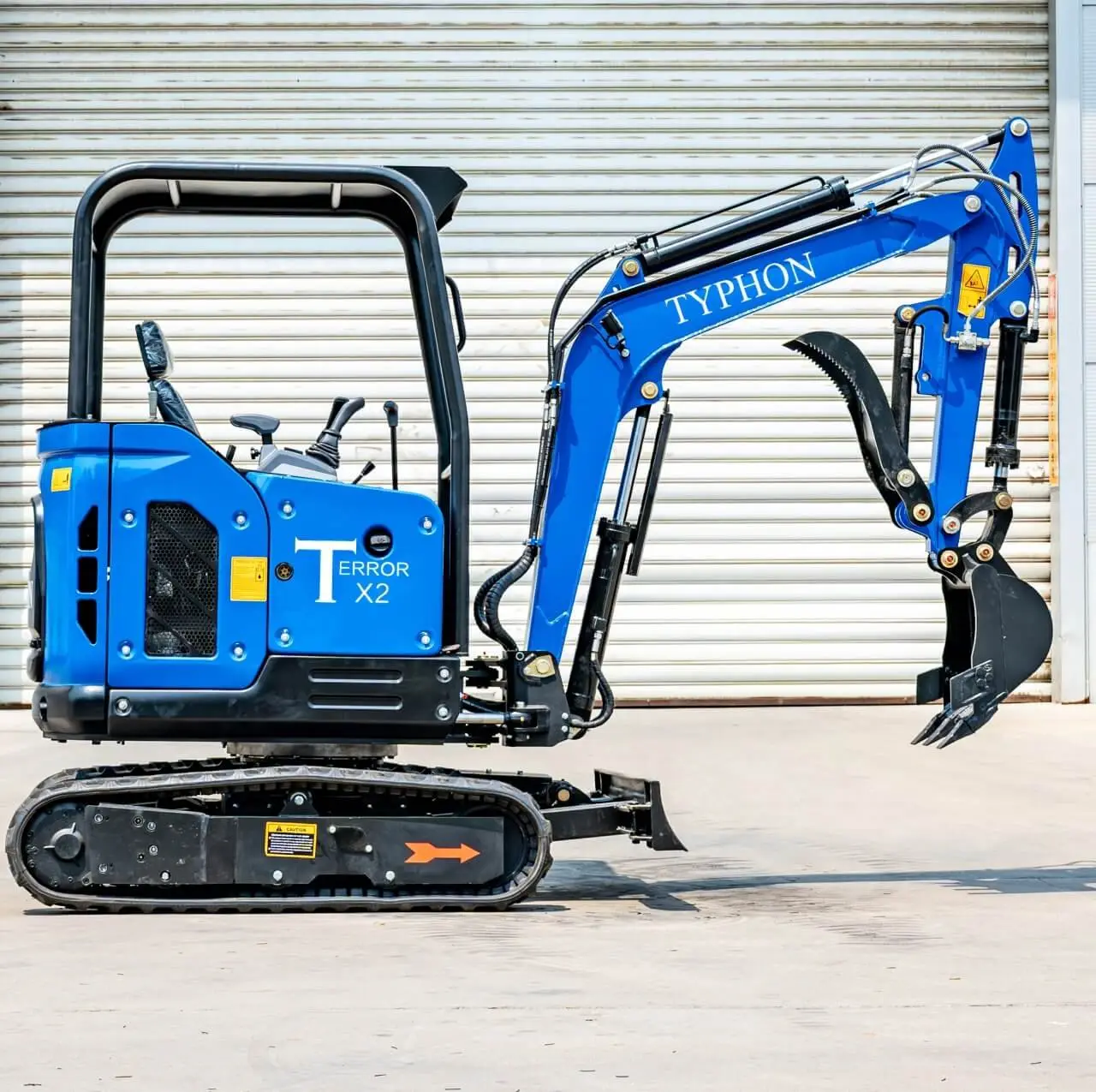 TYPHON TERROR X2 STORM Kubota 2.5 Ton
