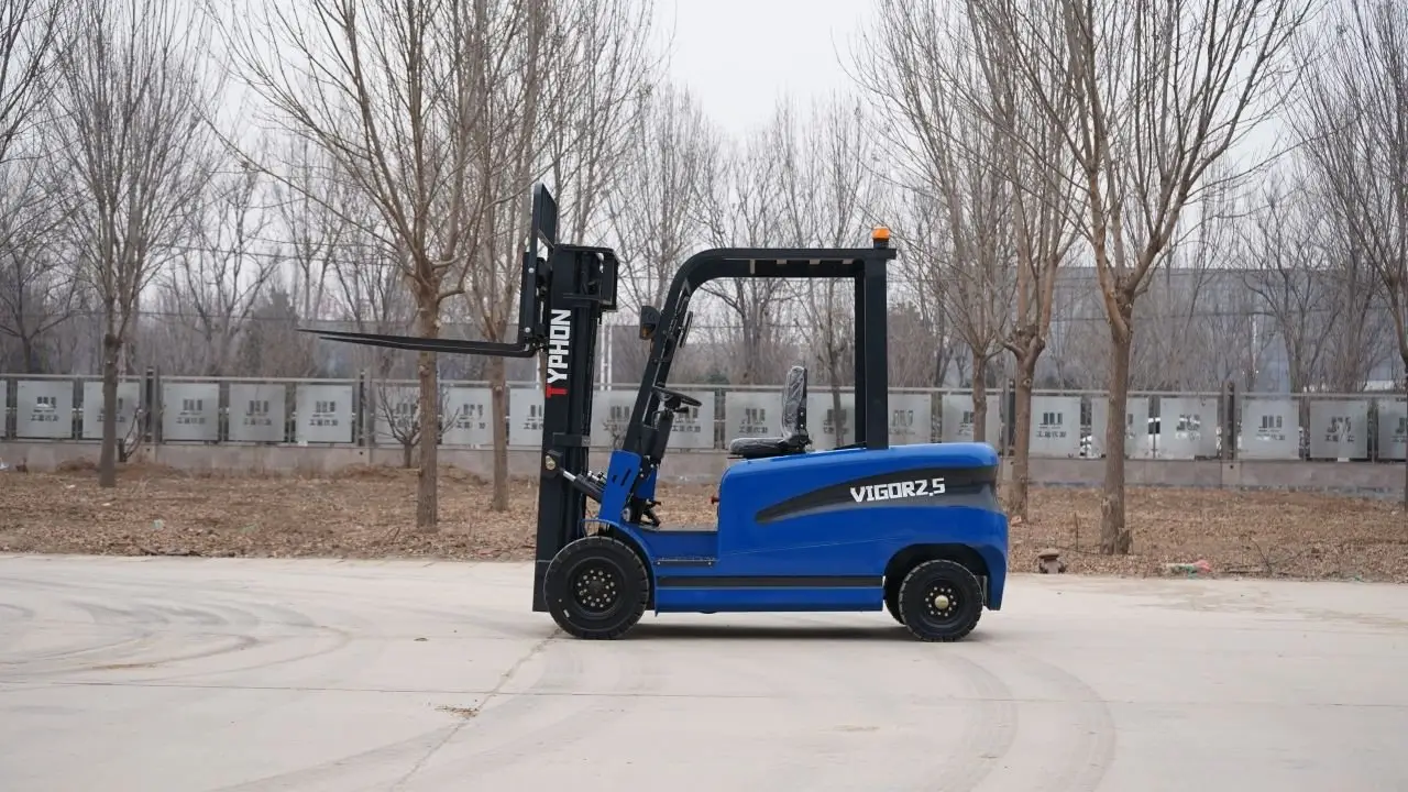 TYPHON VIGOR 2.5 Ton Blue Forklift